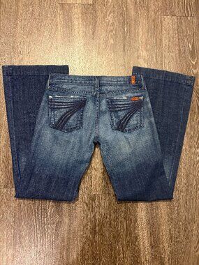 Seven for All Mankind Women's Dojo Flare Leg Jeans Size 30 Dark Wash 33 Inseam